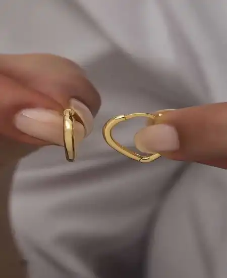 Gümüş Taşsız Kalp Bayan Küpe