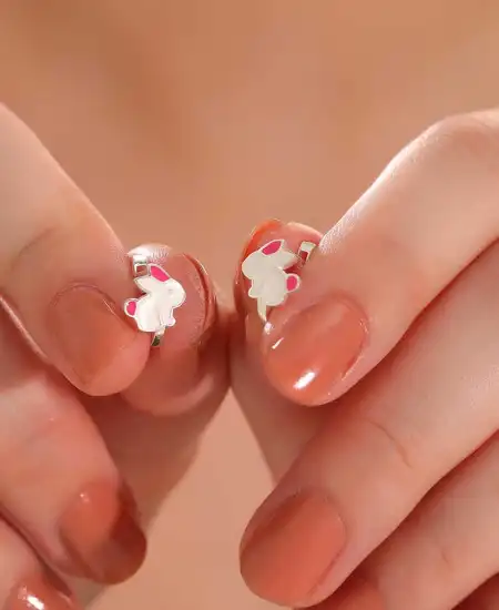 Gümüş Tavşan Çocuk Küpesi