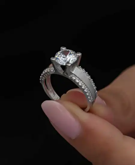 Gümüş Tek Taş Kadın Yüzük