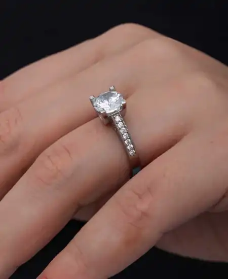 Gümüş Tek Taş Kadın Yüzük