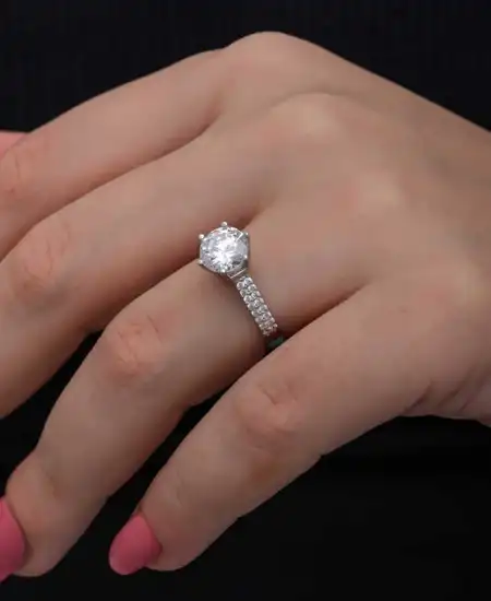 Gümüş Tek Taş Kadın Yüzük