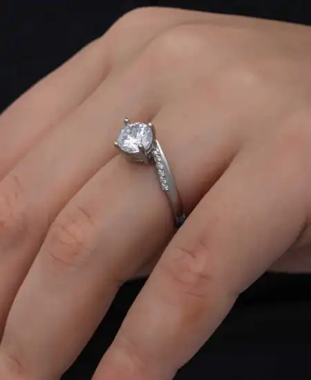 Gümüş Tek Taş Kadın Yüzük