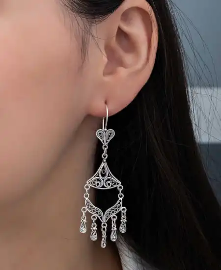 Gümüş Telkari Sallantılı Kadın Küpe