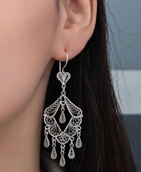 Gümüş Telkari Sallantılı Kadın Küpe