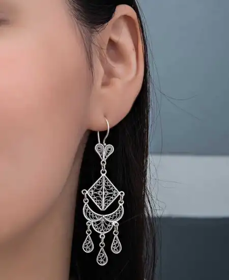 Gümüş Telkari Sallantılı Kadın Küpe