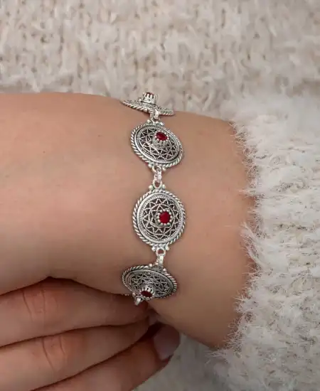 Gümüş Telkari Yakut Taşlı Kadın Bileklik