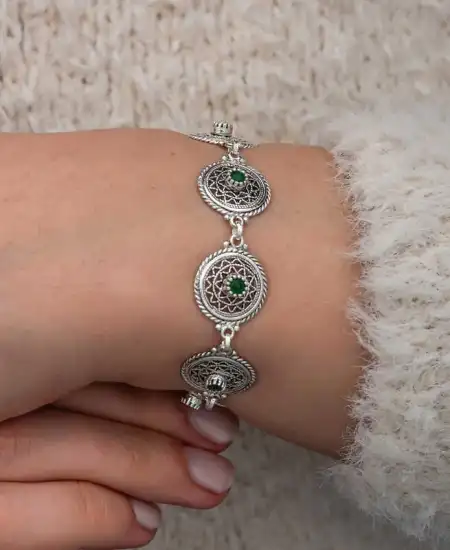 Gümüş Telkari Zümrüt Taşlı Kadın Bileklik