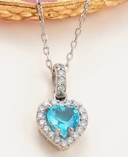 Gümüş Turkuaz Taşlı Kalpli Kadın Kolye