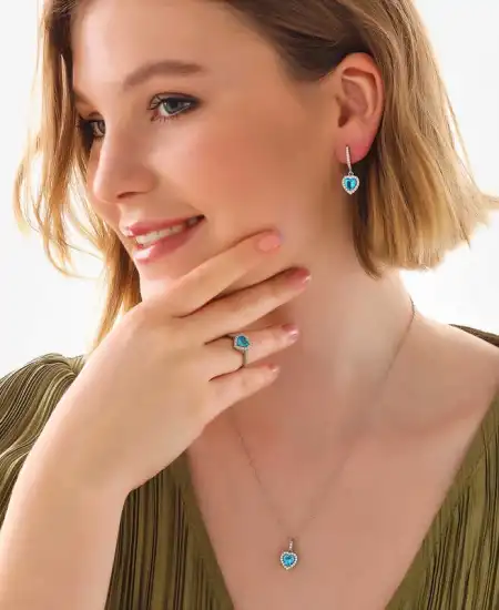 Gümüş Turkuaz Taşlı Kalpli Kadın Set