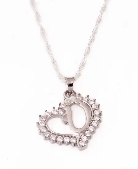 Gümüş Ü Harf Kalpli Bayan Kolye