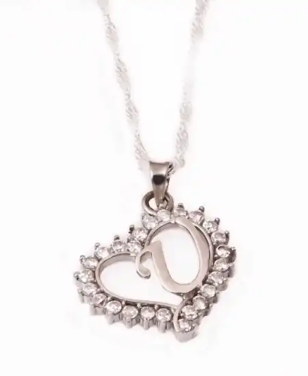 Gümüş U Harfi Kalpli Bayan Kolye
