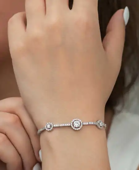 Gümüş Üç Taşlı Su Yolu Bayan Bileklik