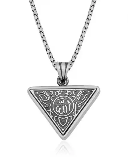 Gümüş Üçgen Allah Yazılı Cevşen Dualı Kolye