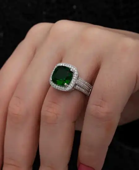 Gümüş Yeşil Baget Kare Kadın Yüzük