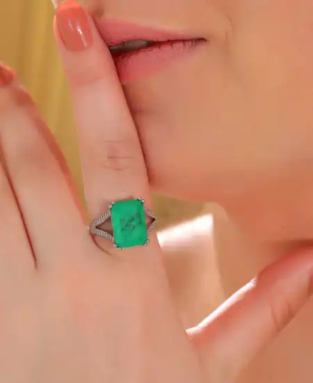 Gümüş Yeşil Renk Paraiba Taşlı Kadın Yüzük