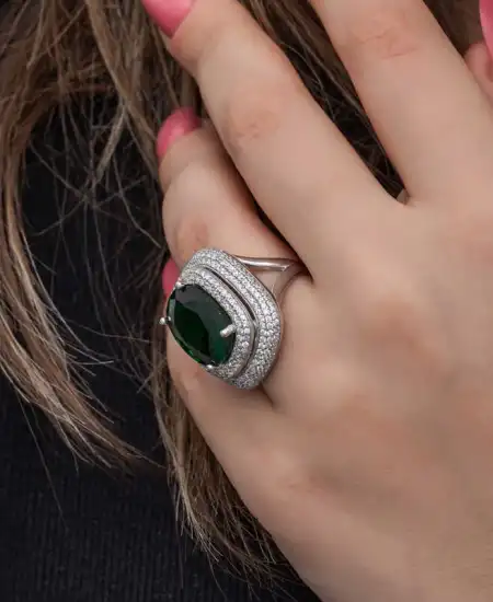 Gümüş Yeşil Zirkon Taşlı Kadın Yüzük