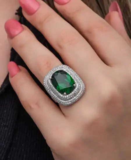 Gümüş Yeşil Zirkon Taşlı Kadın Yüzük