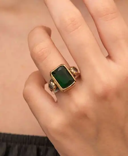 Gümüş Yeşil Zirkon Taşlı Otantik Kadın Yüzük