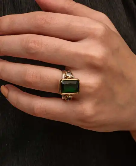 Gümüş Yeşil Zirkon Taşlı Otantik Kadın Yüzük