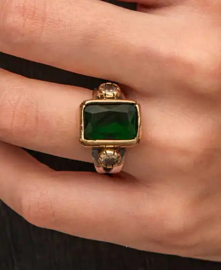 Gümüş Yeşil Zirkon Taşlı Otantik Kadın Yüzük