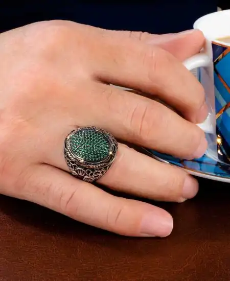 Gümüş Yeşil Zirkon Taşlı Oval Erkek Yüzük