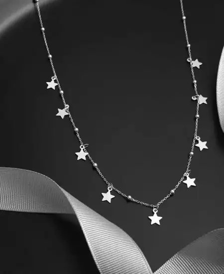 Gümüş Yıldızlı Dorika Kadın Kolye