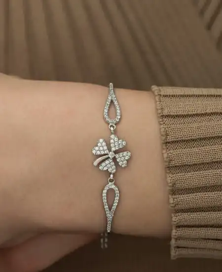 Gümüş Yonca Bileklik