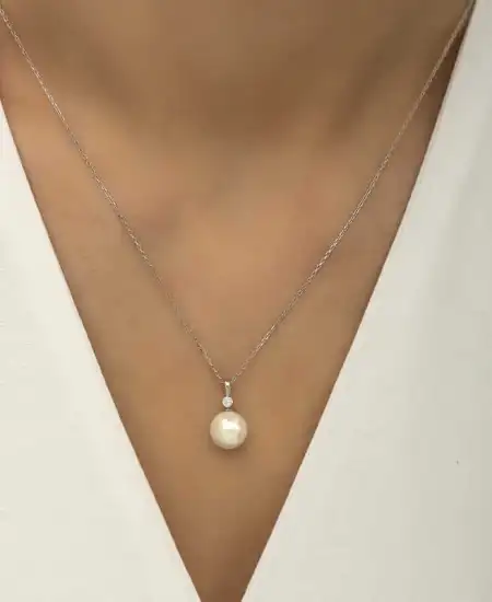 Gümüş Yuvarlak İnci Bayan Kolye