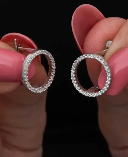 Gümüş Yuvarlak Kadın Küpe