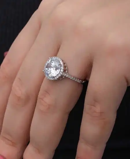 Gümüş Yuvarlak Montür Tek Taş Kadın Yüzük