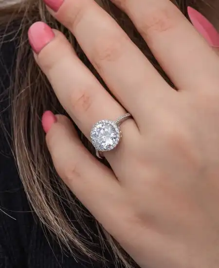 Gümüş Yuvarlak Montür Tek Taş Kadın Yüzük