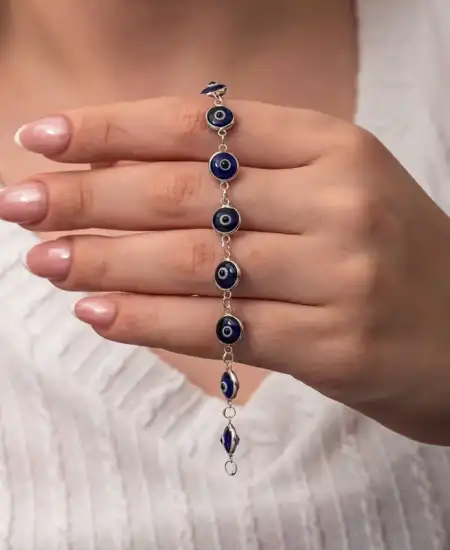 Gümüş Yuvarlak Nazar Kadın Bileklik