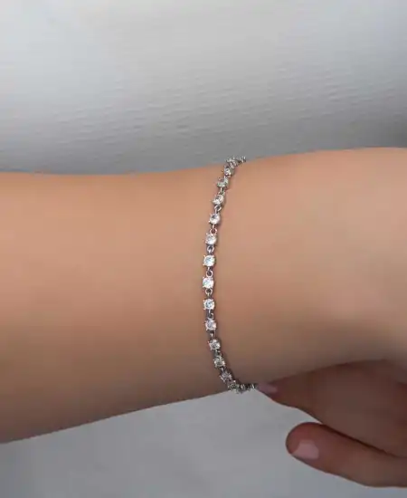 Gümüş Zirkon Taşlı Kadın Bileklik