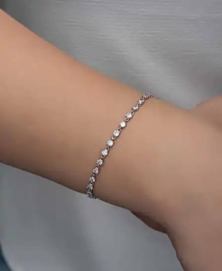 Gümüş Zirkon Taşlı Kadın Bileklik