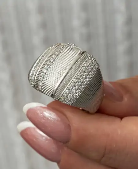 Gümüş Zirkon Taşlı Kadın Yüzük