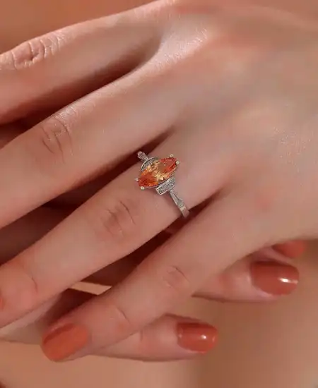 Gümüş Zirkon Taşlı Kadın Yüzük