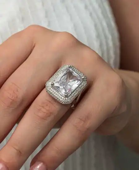 Gümüş Zirkon Taşlı Kadın Yüzük