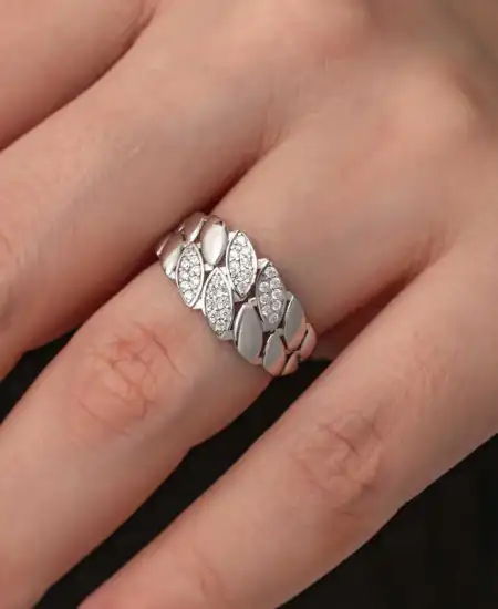 Gümüş Zirkon Taşlı Kadın Yüzük