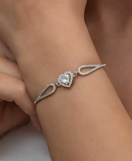 Gümüş Zirkon Taşlı Kalp Bileklik