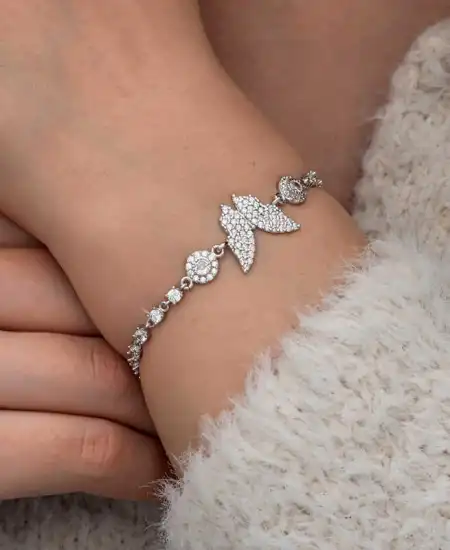 Gümüş Zirkon Taşlı Kelebek Kadın Bileklik