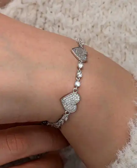 Gümüş Zirkon Taşlı Sıralı Kalp Kadın Bileklik