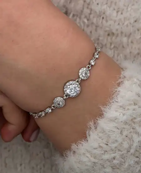 Gümüş Zirkon Taşlı Yuvarlak Kadın Bileklik