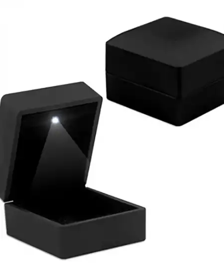 Işıklı Siyah Renk Yüzük Kutusu