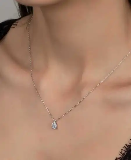 Swarovski Taşlı Gümüş Damla Tektaş Bayan Kolye