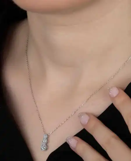 Swarovski Taşlı Gümüş Üçtaş Tektaş Bayan Kolye