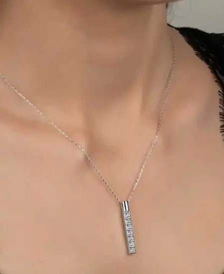 Swarovski Taşlı Gümüş Yeditaş Bayan Kolye