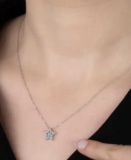Swarovski Taşlı Gümüş Yıldız Tektaş Bayan Kolye