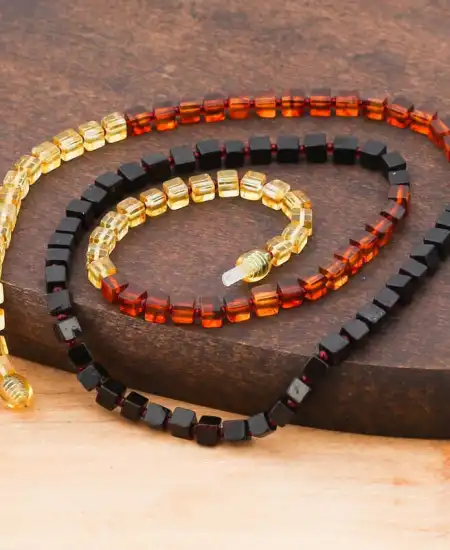 Yetişkin Damla Kehribar Kolye