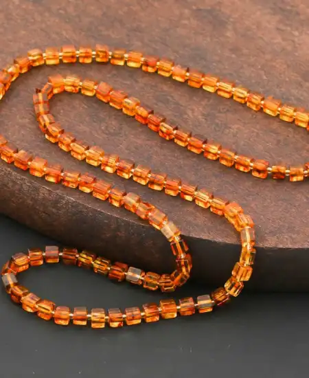 Yetişkin Damla Kehribar Kolye