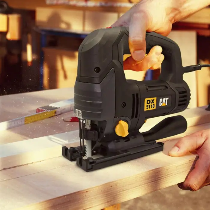 CAT DX5110 780Watt Profesyonel Devir Ayarlı Dekupaj Testere